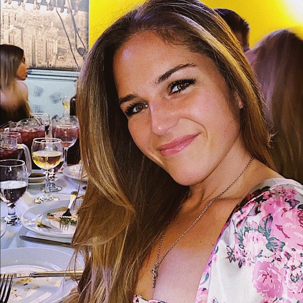 Meet your Posher, Brianna
